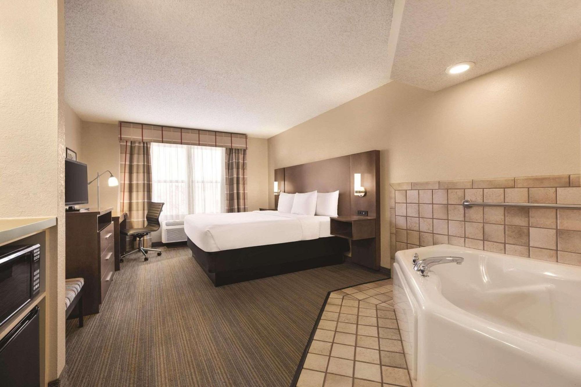 Country Inn & Suites By Radisson, Forest Lake, Mn Esterno foto